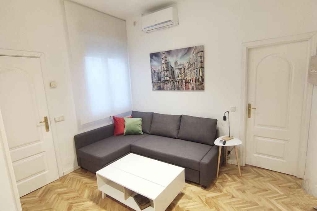 Lovely Apartment In Madrid Center Ngoại thất bức ảnh