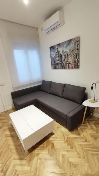 Lovely Apartment In Madrid Center Ngoại thất bức ảnh